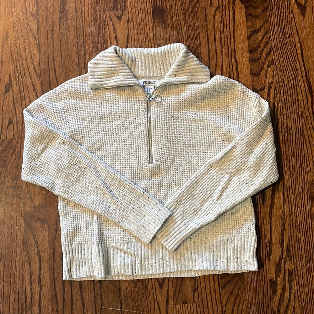 William rast pull over hoodie. Size xs.